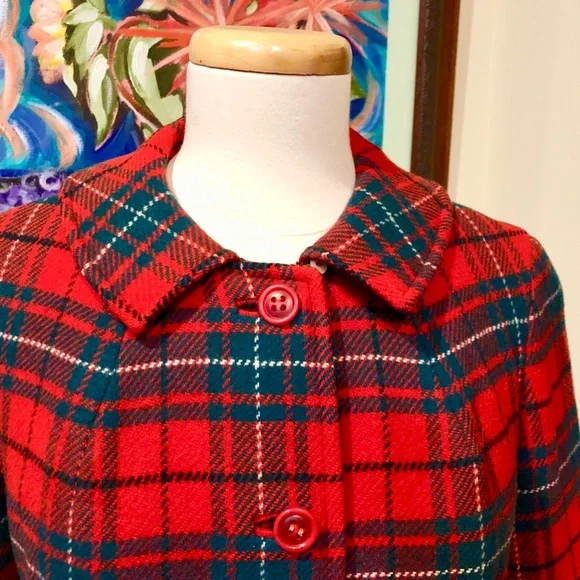 Pendleton Wool Red Plaid Coat Vtg. 50's - Small Perfect for Fall & the Holidays - Picture 3 of 15